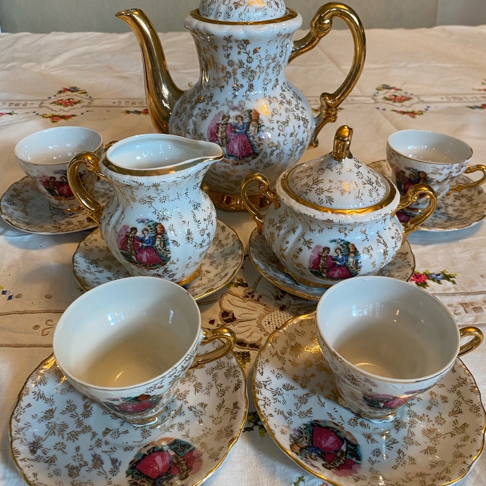 Elegant Gold and White Tea Set